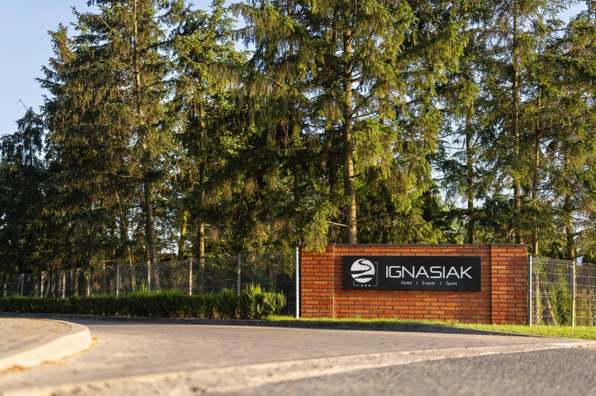 Ignasiak Hotel Września Exterior foto