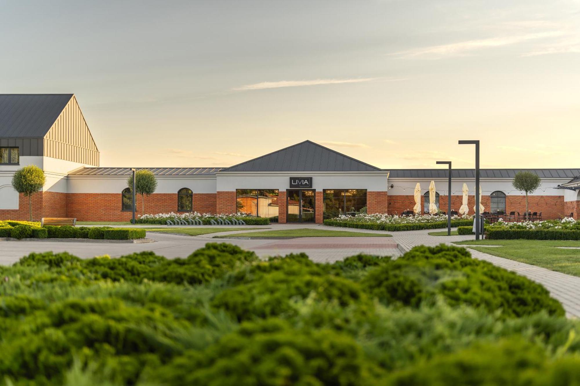 Ignasiak Hotel Września Exterior foto